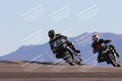 media/Nov-06-2023-Moto Forza (Mon) [[ce023d0744]]/3-Intermediate Group/Session 5 (Turn 9)/